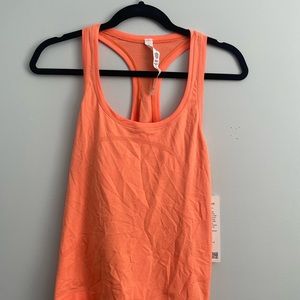 NWT LULULEMON Tank size 8